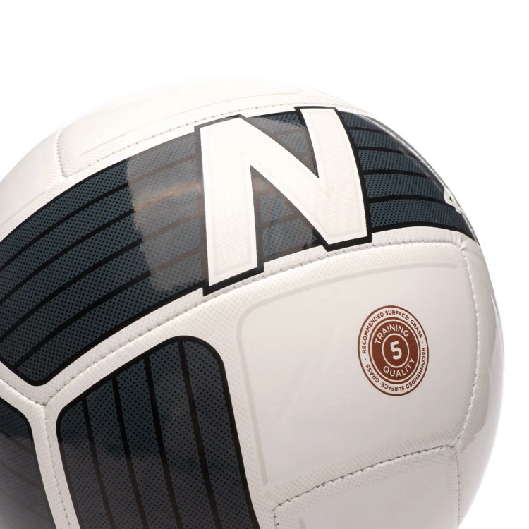 Balón New Balance 442 Academy Training Football 5 Balón New Balance 442 Academy Training Football - Imagen 3