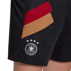 Bermuda Adidas Alemania Fanswear Mundial Qatar 2022 9 Bermuda Adidas Alemania Fanswear Mundial Qatar 2022 -tienda de material de futbol bermuda adidas alemania fanswear mundial qatar 2022 black white 3