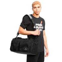 Bolsa Nike Utility Power Duffel S (31 L) -tienda de material de futbol bolsa nike utility power duffel s 31 l black black 4