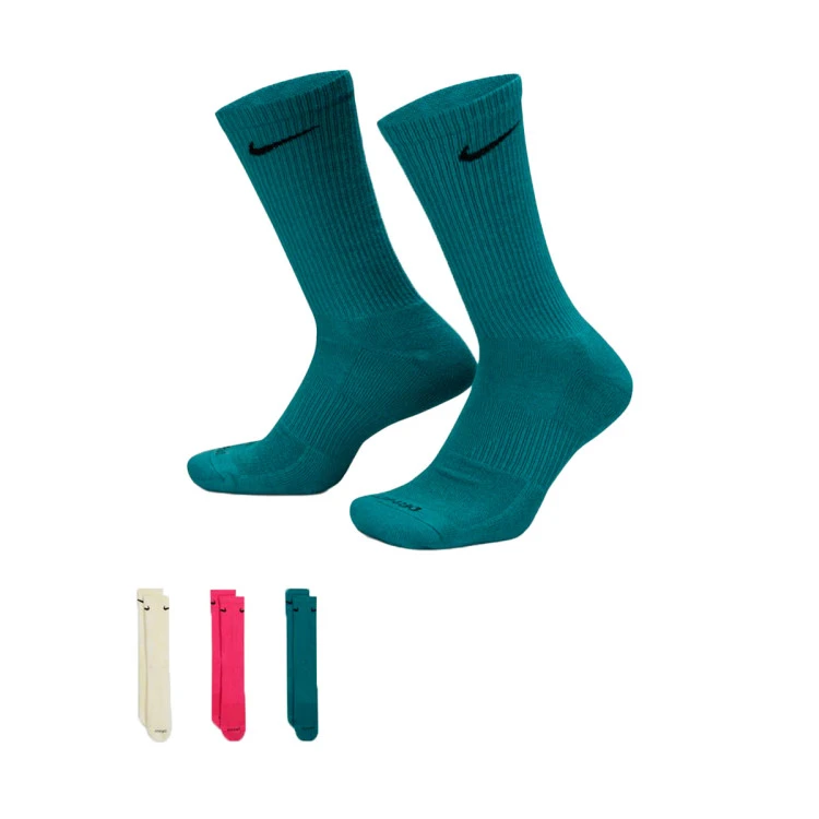Calcetines Nike Everyday Plus Cushioned Crew (3 Pares) 3 Calcetines Nike Everyday Plus Cushioned Crew (3 Pares)