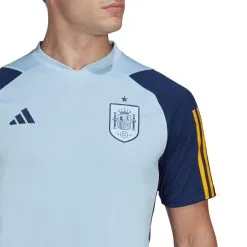 Camiseta Adidas España Training Mundial Qatar 2022 -tienda de material de futbol camiseta adidas espana training mundial qatar 2022 glow blue 4