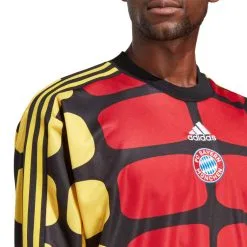Camiseta Adidas FC Bayern De Múnich Fanswear Icon -tienda de material de futbol camiseta adidas fc bayern de munich fanswear 2022 2023 black yellow power red 5