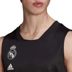 Camiseta Adidas Real Madrid CF Fanswear Avengers -tienda de material de futbol camiseta adidas real madrid fanswear temp. 202122 avengers pack adulto black 5
