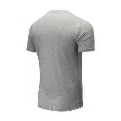 Camiseta New Balance Essentials Stacked Logo -tienda de material de futbol camiseta new balance essentials stacked logo grey 1