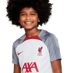 Camiseta Nike Liverpool FC Training 2022-2023 Niño -tienda de material de futbol camiseta nike liverpool fc training 2022 2023 nino white smoke grey tough red full spon plyr 2