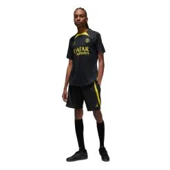 Camiseta Nike Paris Saint-Germain FC Training 2022-2023 8 Camiseta Nike Paris Saint-Germain FC Training 2022-2023 -tienda de material de futbol camiseta nike paris saint germain fc training 2022 2023 black tour yellow tour yellow fullsp 2
