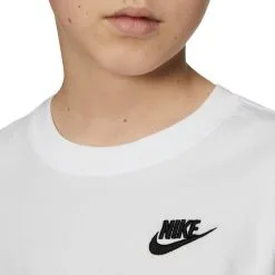 Camiseta Nike Sportswear Club Niño 7 Camiseta Nike Sportswear Club Niño -tienda de material de futbol camiseta nike sportswear club nino white black 2