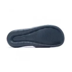 Chanclas Nike Victori One 10 Chanclas Nike Victori One -tienda de material de futbol chanclas nike victori one grey fog volt smoke grey 3
