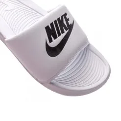 Chanclas Nike Victori One Slide Mujer -tienda de material de futbol chanclas nike victori one mujer blanco 2
