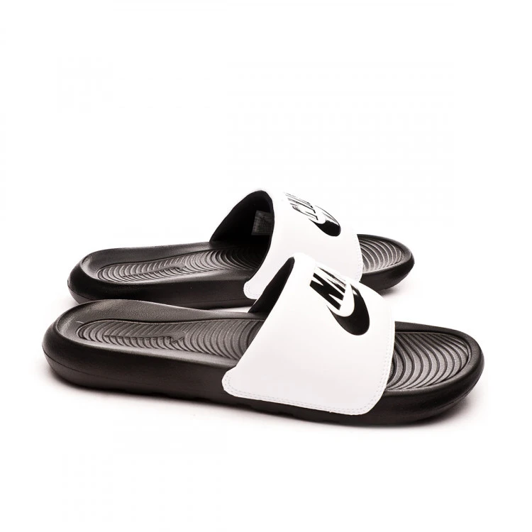 Chanclas Nike Victori One Slide 3 Chanclas Nike Victori One Slide