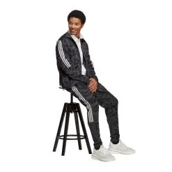 Pantalón Largo Adidas Tiro Suit Up -tienda de material de futbol chandal adidas tiro suit up carbon 2