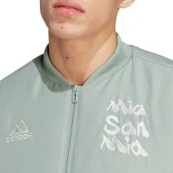 Chaqueta Adidas FC Bayern De Múnich Fanswear 2022-2023 -tienda de material de futbol chaqueta adidas fc bayern de munich fanswear 2022 2023 silver green 4