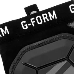 Espinillera G-Form Youth Vento -tienda de material de futbol espinillera g form youth vento black 2