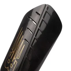 Espinillera New Balance Nclasp Flex Slip Guard -tienda de material de futbol espinillera new balance nclasp flex slip guard black 1