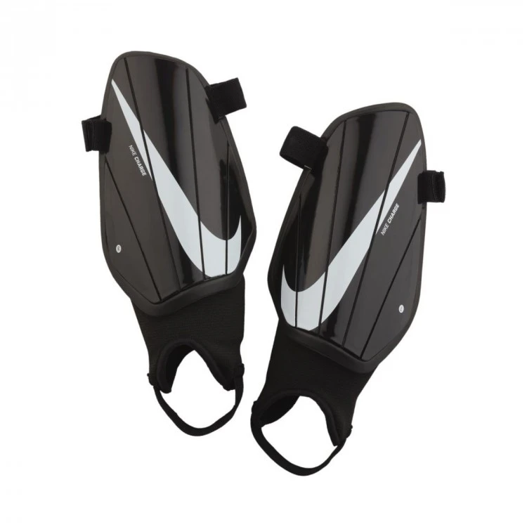 Espinillera Nike Charge 3 Espinillera Nike Charge