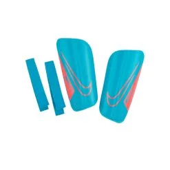 Espinillera Nike Mercurial Hardshell