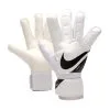 Guante Nike Match Niño -tienda de material de futbol guante nike match nino white black 0