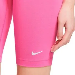 Malla Nike Corta Sportswear Essential Biker Mujer -tienda de material de futbol malla nike sportswear essentials biker mujer pinksicle white 2