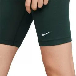 Malla Nike Corta Sportswear Essential Biker Mujer -tienda de material de futbol malla nike w nsw essntl mr biker pro green 3