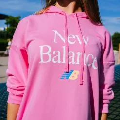 New Balance Essentials Celebrate DrEss Mujer -tienda de material de futbol new balance essentials celebrate dress mujer vibrant pink 3