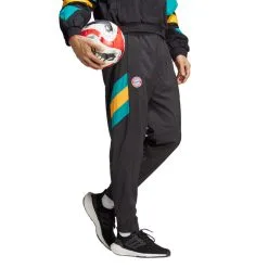 Pantalón Largo Adidas FC Bayern De Múnich Fanswear Icon -tienda de material de futbol pantalon largo adidas fc bayern de munich fanswear 2022 2023 black 3