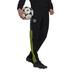 Pantalón Largo Adidas Manchester United FC Pre-Match 2022-2023 -tienda de material de futbol pantalon largo adidas manchester united fc pre match 2022 2023 black 3