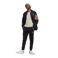 Pantalón Largo Adidas Real Madrid CF Fanswear 2022-2023 11 Pantalón Largo Adidas Real Madrid CF Fanswear 2022-2023 -tienda de material de futbol pantalon largo adidas real madrid cf fanswear 2022 2023 black wonder oxide 3