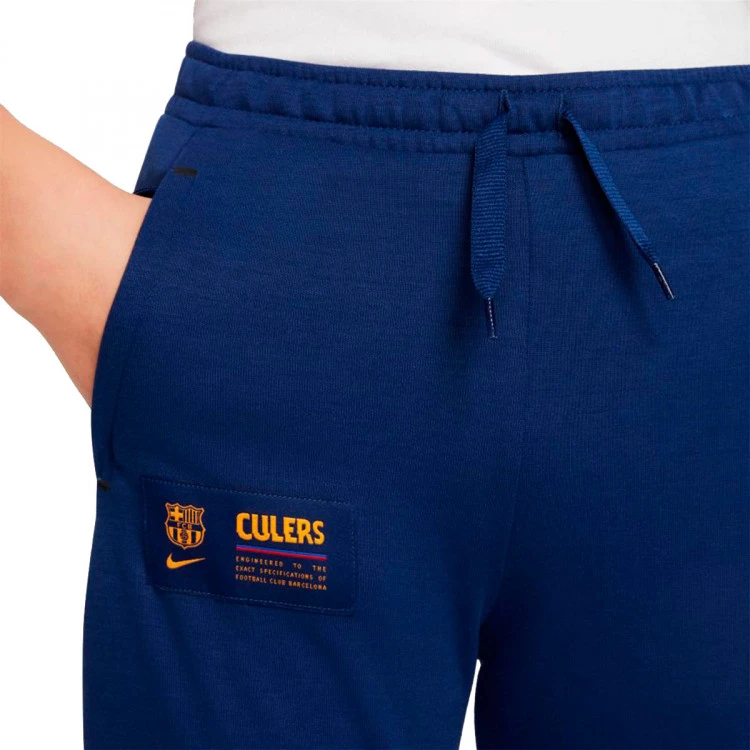 Pantalón Largo Nike FC Barcelona Fanswear 2021-2022 Niño 6 Pantalón Largo Nike FC Barcelona Fanswear 2021-2022 Niño - Imagen 4