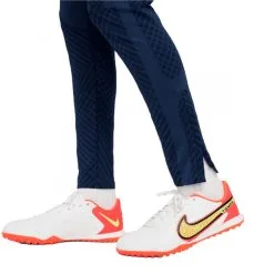 Pantalón Largo Nike Paris Saint-Germain FC Training 2022-2023 Niño 11 Pantalón Largo Nike Paris Saint-Germain FC Training 2022-2023 Niño -tienda de material de futbol pantalon largo nike paris saint germain fc training 2022 2023 nino midnight navy 3