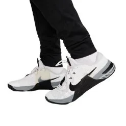 Pantalón Largo Nike Therma-Fit Tapered 10 Pantalón Largo Nike Therma-Fit Tapered -tienda de material de futbol pantalon largo nike therma fit tapered black black white 3