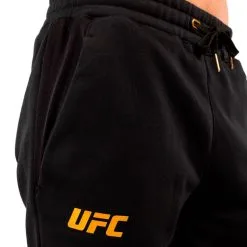 Pantalón Largo Venum UFC Replica -tienda de material de futbol pantalon largo venum ufc replica black gold 4