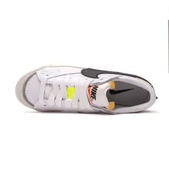 Zapatilla Nike Blazer Low '77 Jumbo Mujer -tienda de material de futbol zapatilla nike blazer low 77 jumbo mujer white black white sail volt orange 4