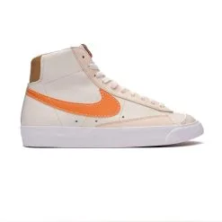 Zapatilla Nike Blazer Mid '77 EMB -tienda de material de futbol zapatilla nike blazer mid 77 emb gris 1