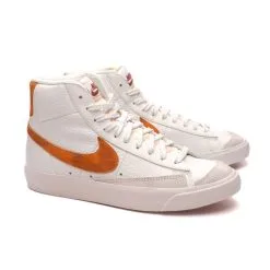 Zapatilla Nike Blazer Mid '77